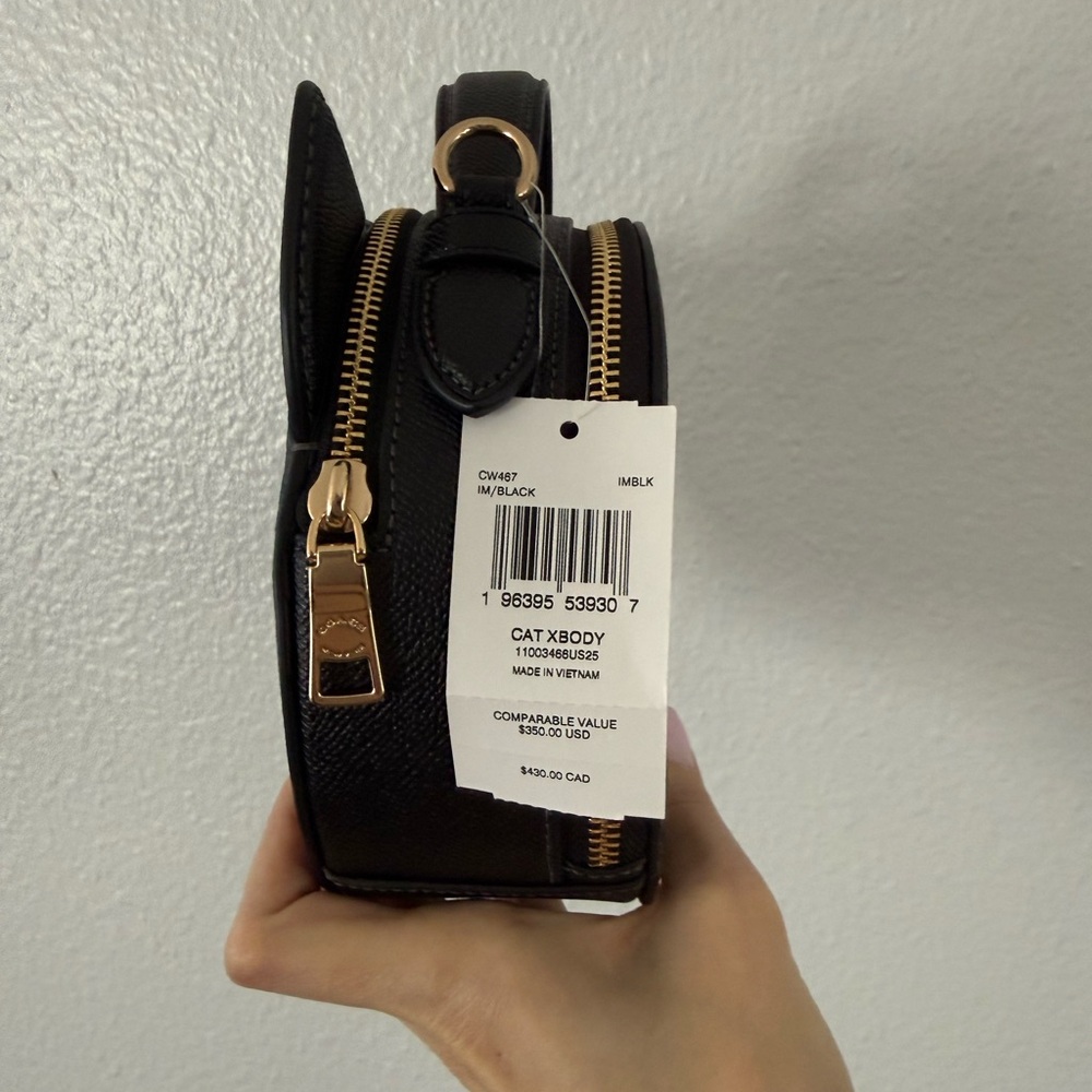 Coach Black Cat Face Round Bag with Gold Accents - Picture 3 of 3